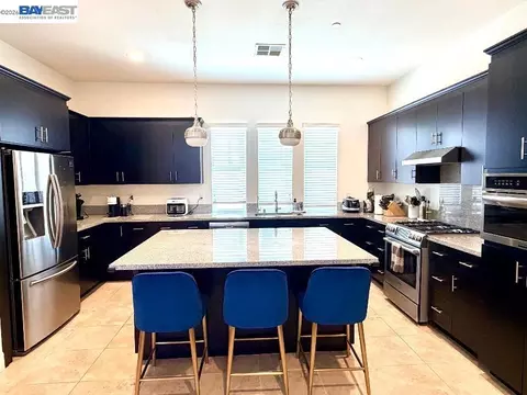 Kitchen - 2181 Donnells Ln, Dublin, CA 94568 photo 1 of 3
