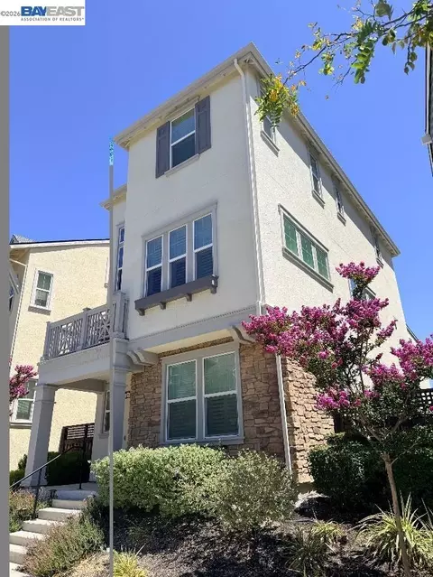 Exterior - 2181 Donnells Ln, Dublin, CA 94568 photo 2 of 5