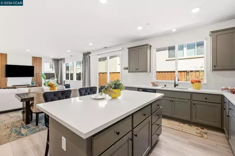 Kitchen - 461 Ramos Ranch Rd, Oakley, CA 94561 photo 3 of 3