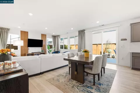 Dining - 461 Ramos Ranch Rd, Oakley, CA 94561 photo 1 of 1