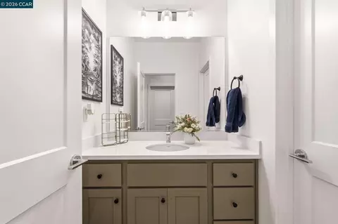 Bath - 461 Ramos Ranch Rd, Oakley, CA 94561 photo 1 of 6