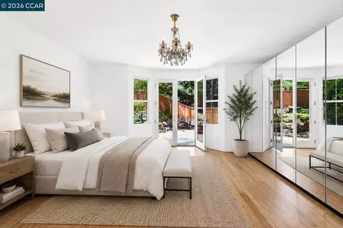 Bedroom - 5210 S Montecito Dr, Concord, CA 94521 photo 1 of 11