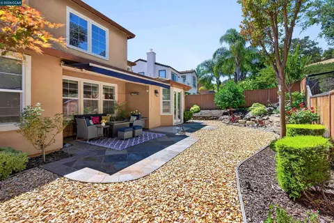 Exterior - 5210 S Montecito Dr, Concord, CA 94521 photo 9 of 12