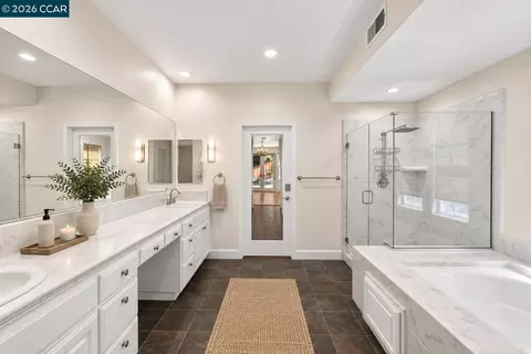 Bath - 5210 S Montecito Dr, Concord, CA 94521 photo 1 of 11