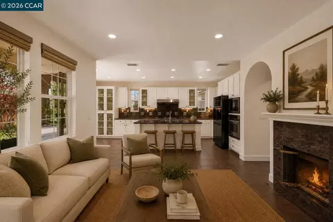 Living - 5210 S Montecito Dr, Concord, CA 94521 photo 6 of 11
