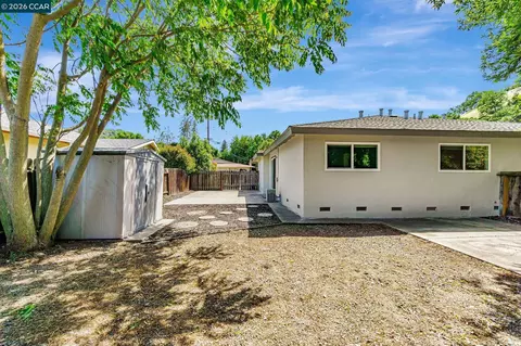 Exterior - Gilbert Ct, Martinez, CA 94553 photo 9 of 9