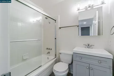 Bath - 141-143 Gilbert Ct, Martinez, CA 94553 photo 1 of 1