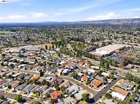 View/Area - 36751 Bishop St, Newark, CA 94560 photo 13 of 14