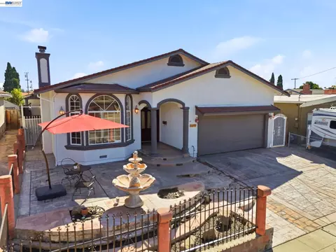 Exterior - 36751 Bishop St, Newark, CA 94560 photo 10 of 10