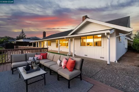Exterior - 92 Sullivan Dr, Moraga, CA 94556 photo 8 of 9