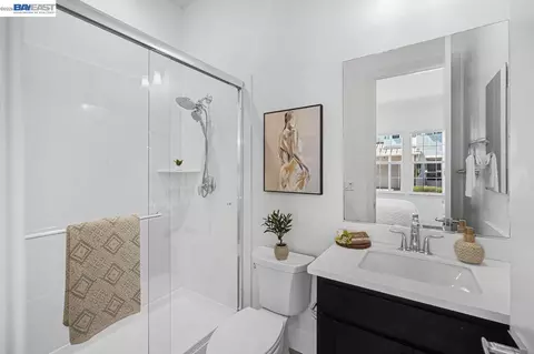 Bath - 39481 Squirrel Rd, Newark, CA 94560 photo 1 of 7