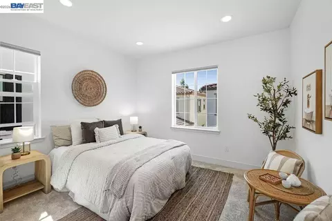 Bedroom - 39481 Squirrel Rd, Newark, CA 94560 photo 5 of 7
