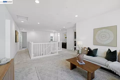 Entry Way - 39481 Squirrel Rd, Newark, CA 94560 photo 11 of 11