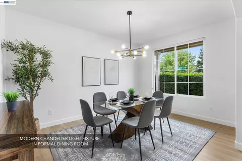 Dining - 744 Vasconcellos Ave, Manteca, CA 95336 photo 3 of 3