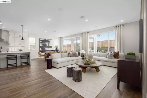 Other - 314 E Cyldesdale Ct, Mountain House, CA 95391 photo 3 of 5