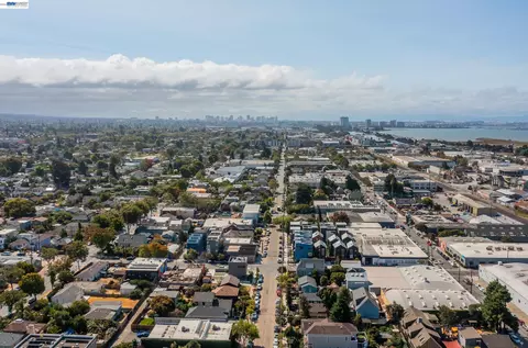 View/Area - 1312 4th St, Berkeley, CA 94710 photo 1 of 2