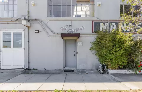 Exterior - 1312 4th St, Berkeley, CA 94710 photo 2 of 2