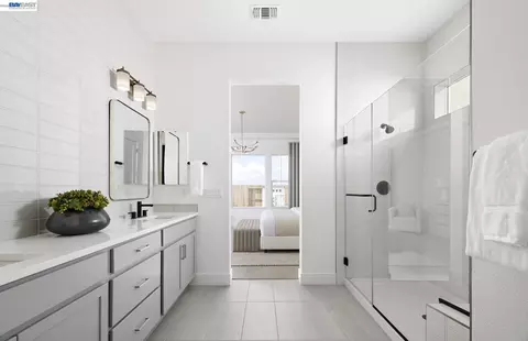 Bath - Undisclosed, Manteca, CA 95337 photo 1 of 1