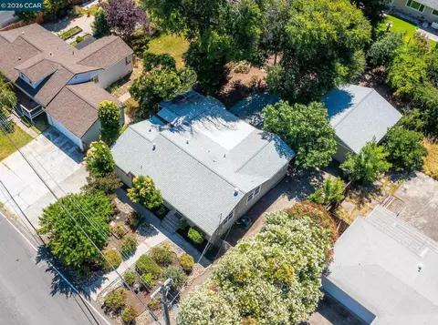 View/Area - 2072 Chalomar Rd, Concord, CA 94518 photo 2 of 5