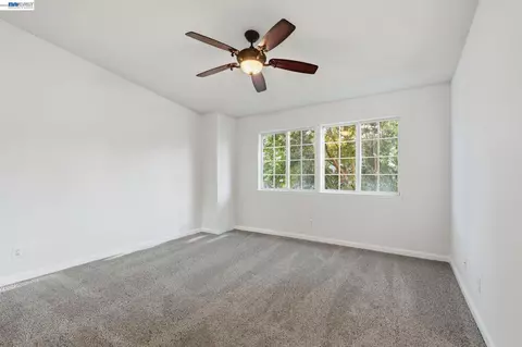 Bedroom - 2215 Morningside Ct, Tracy, CA 95376 photo 2 of 7