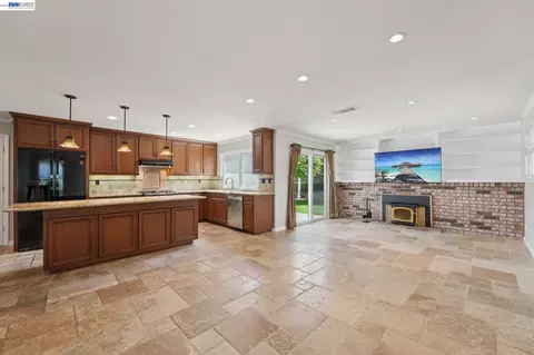 Other - 6620 Thames Dr, Gilroy, CA 95020 photo 1 of 7