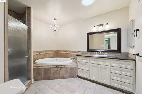 Bath - 6620 Thames Dr, Gilroy, CA 95020 photo 1 of 1