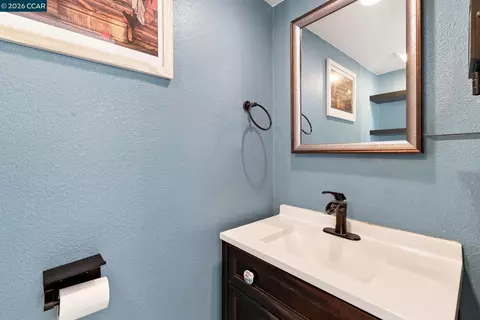 Bath - 300 Helena Ct, Oakley, CA 94561 photo 1 of 3