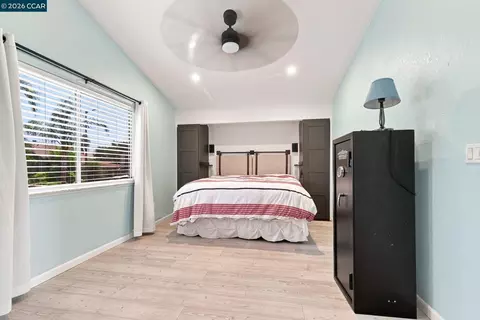 Bedroom - 300 Helena Ct, Oakley, CA 94561 photo 3 of 3
