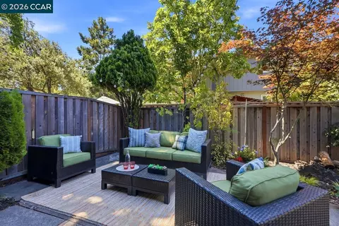 Exterior - 202 Miramonte Dr, Moraga, CA 94556 photo 3 of 5