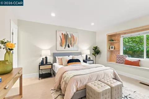 Bedroom - 202 Miramonte Dr, Moraga, CA 94556 photo 1 of 3