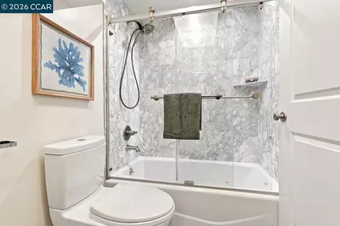 Bath - 202 Miramonte Dr, Moraga, CA 94556 photo 2 of 3
