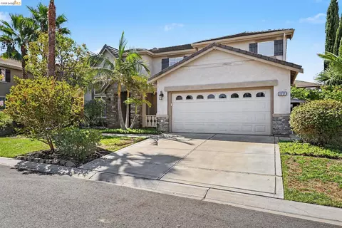 Exterior - 3551 Keystone Loop, Discovery Bay, CA 94505 photo 2 of 9