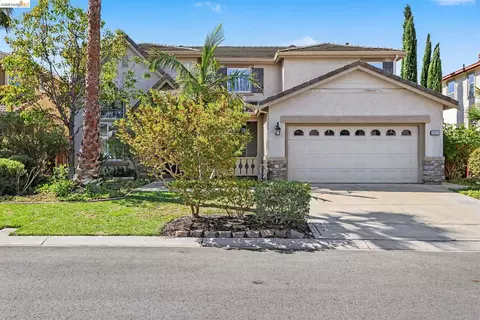 Exterior - 3551 Keystone Loop, Discovery Bay, CA 94505 photo 4 of 9