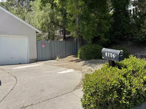 Exterior - 8206 Rhoda Ave, Dublin, CA 94568 photo 2 of 9