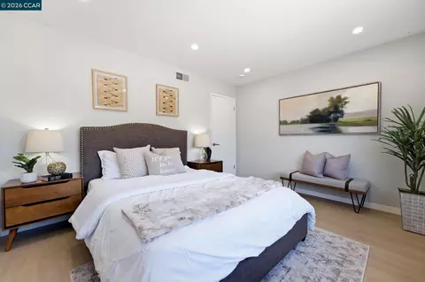 Bedroom - 3307 Ahern Ct, Richmond, CA 94803 photo 1 of 11