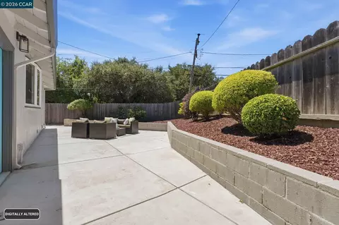 Exterior - 3307 Ahern Ct, Richmond, CA 94803 photo 6 of 10