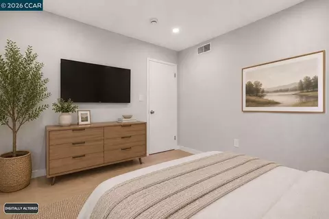 Bedroom - 3307 Ahern Ct, Richmond, CA 94803 photo 8 of 11