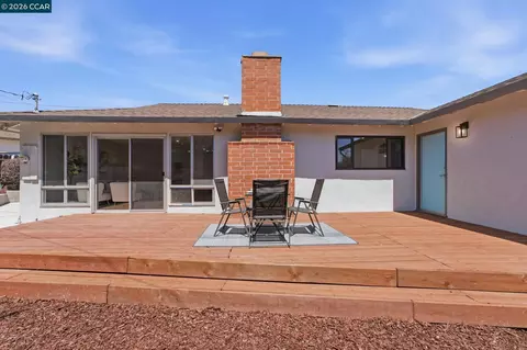 Exterior - 3307 Ahern Ct, Richmond, CA 94803 photo 9 of 10