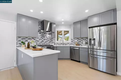 Kitchen - 3307 Ahern Ct, Richmond, CA 94803 photo 1 of 4