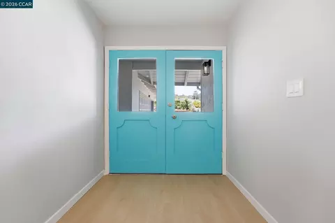 Entry Way - 3307 Ahern Ct, Richmond, CA 94803 photo 2 of 3