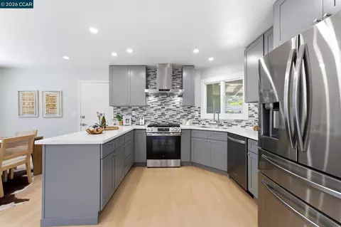 Kitchen - 3307 Ahern Ct, Richmond, CA 94803 photo 2 of 4