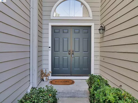 Entry Way - 7445 Rolling Hills Cir, Dublin, CA 94568 photo 1 of 5