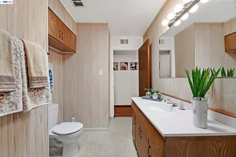 Bath - 2525 Bruce Dr, Fremont, CA 94539 photo 5 of 5