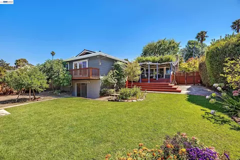 Exterior - 2525 Bruce Dr, Fremont, CA 94539 photo 12 of 20