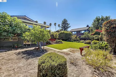 Exterior - 2525 Bruce Dr, Fremont, CA 94539 photo 15 of 20