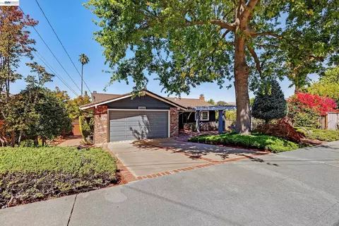 Exterior - 2525 Bruce Dr, Fremont, CA 94539 photo 18 of 20