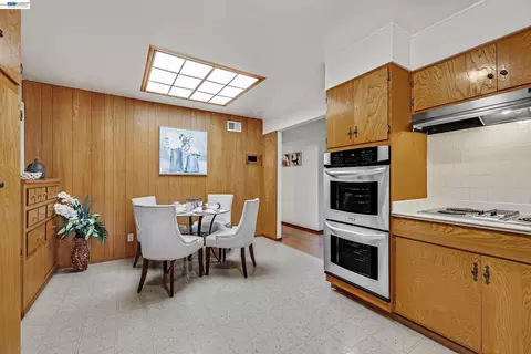 Kitchen - 2525 Bruce Dr, Fremont, CA 94539 photo 2 of 2