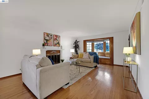 Living - 2525 Bruce Dr, Fremont, CA 94539 photo 3 of 6