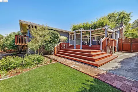 Exterior - 2525 Bruce Dr, Fremont, CA 94539 photo 11 of 20