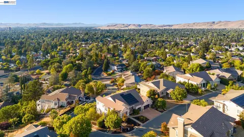 View/Area - 1121 Newhaven Pl, Concord, CA 94518 photo 5 of 5
